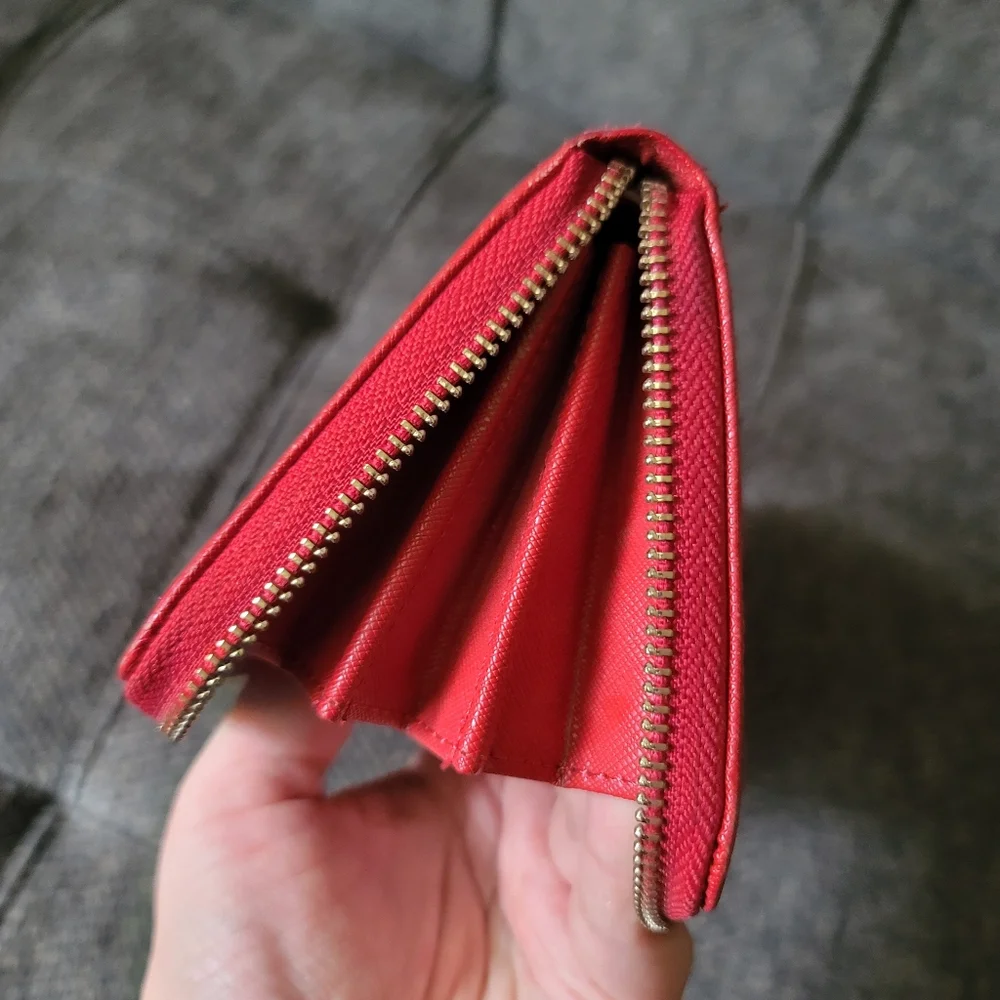Michael Kors Jet Set Travel Continental Red Leather Wallet